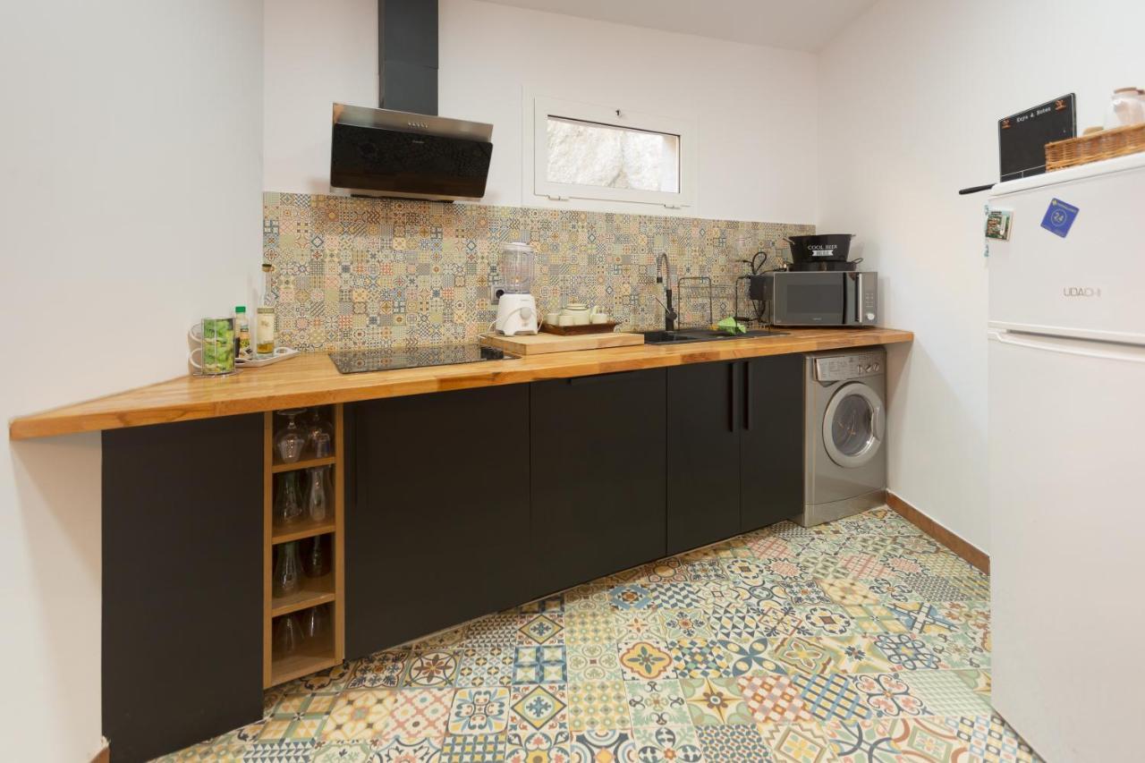 Detached Villa For 6 People In Lloret De Mar With Comunal Outdoor Swimming Pool Puigventos Екстериор снимка